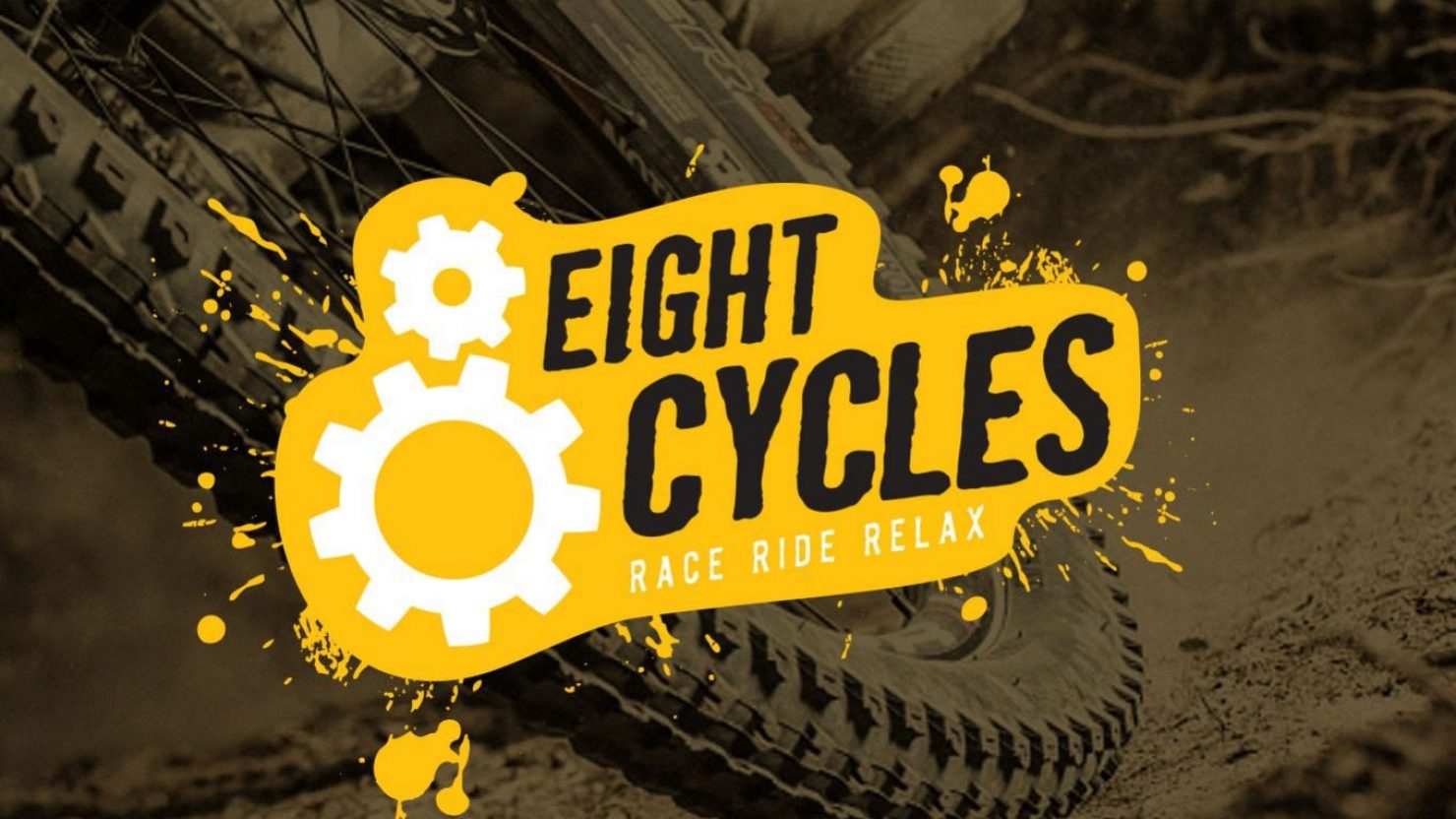 creative logo design for eight cycles